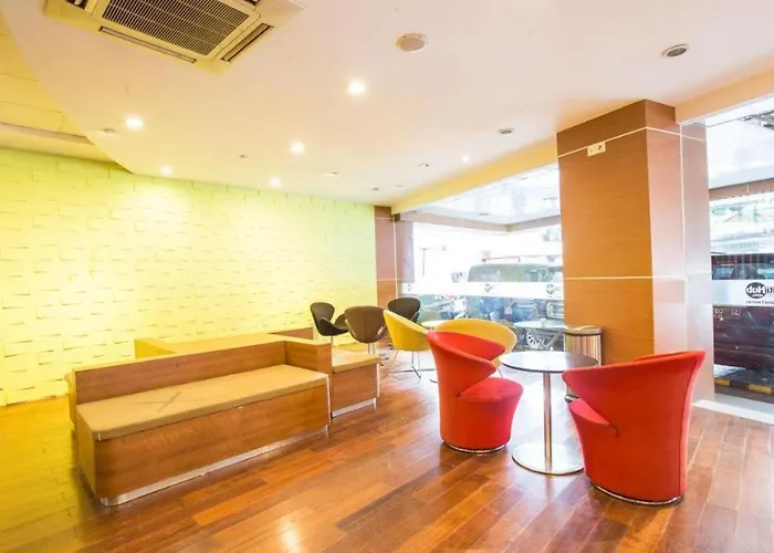 Life Hotel Sudirman Surabaya